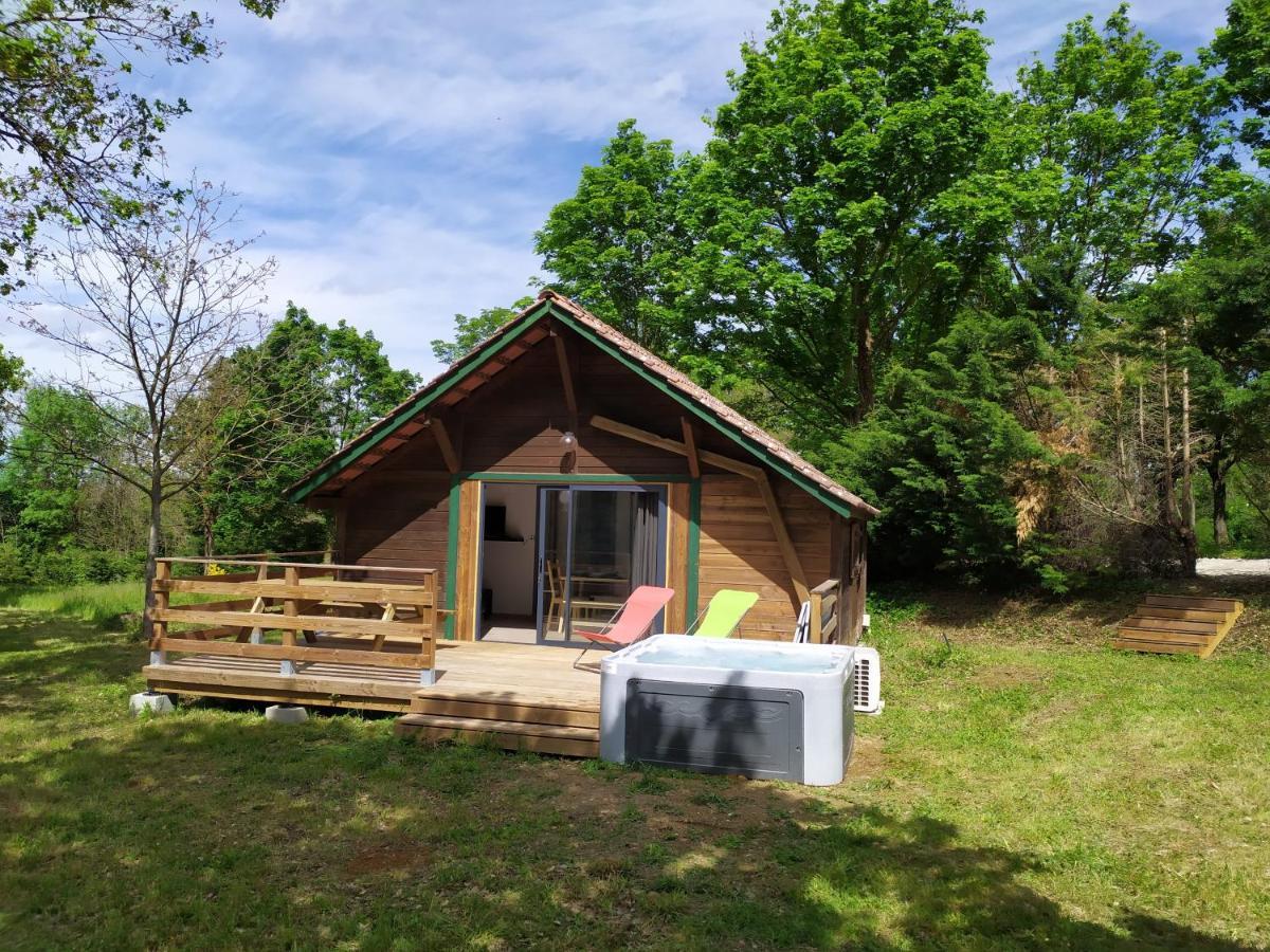 Camping Domaine De Senaud Albon Exterior foto