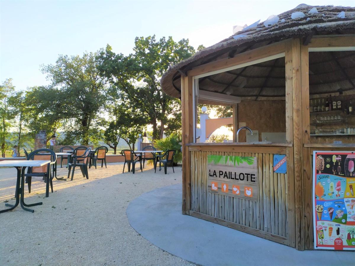 Camping Domaine De Senaud Albon Exterior foto